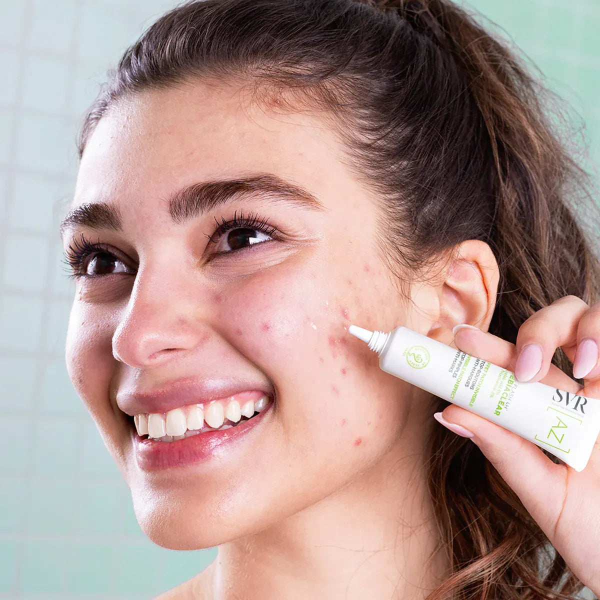 SVR Sebiaclear Cicapeel 15 ml | Gel Correcteur Localisé Anti-Boutons