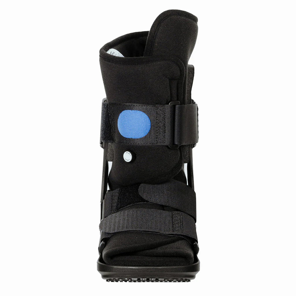 Tynor Botte de Marche Courte à Air D52 – Walker Boot Air (Short)