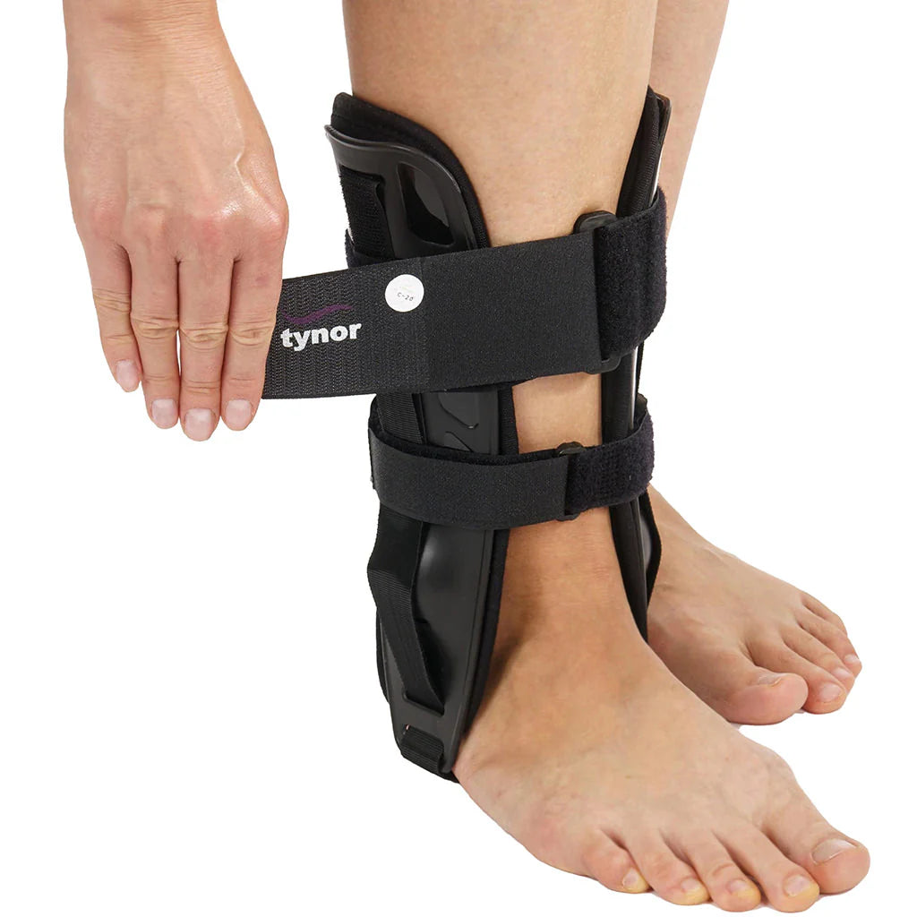 Tynor Attelle de Cheville Taille Universelle D26 – Ankle Splint One Size Fits Most