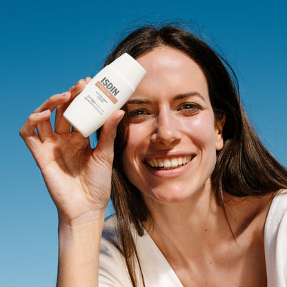 ISDIN Fotoultra Active Unify Color SPF50 – Fluide Teinté Anti-Taches 50ml