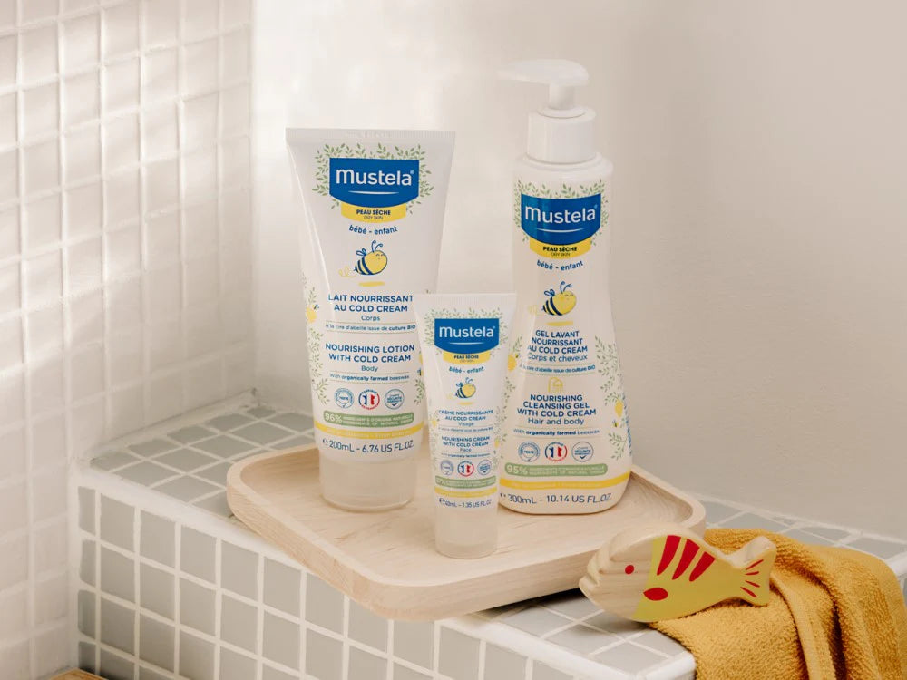 MUSTELA Gel lavant nourrissant au Cold Cream à la cire d'abeille BIO 300ML